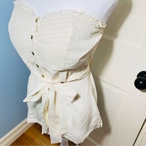 Mandee size med strapless cream colored top